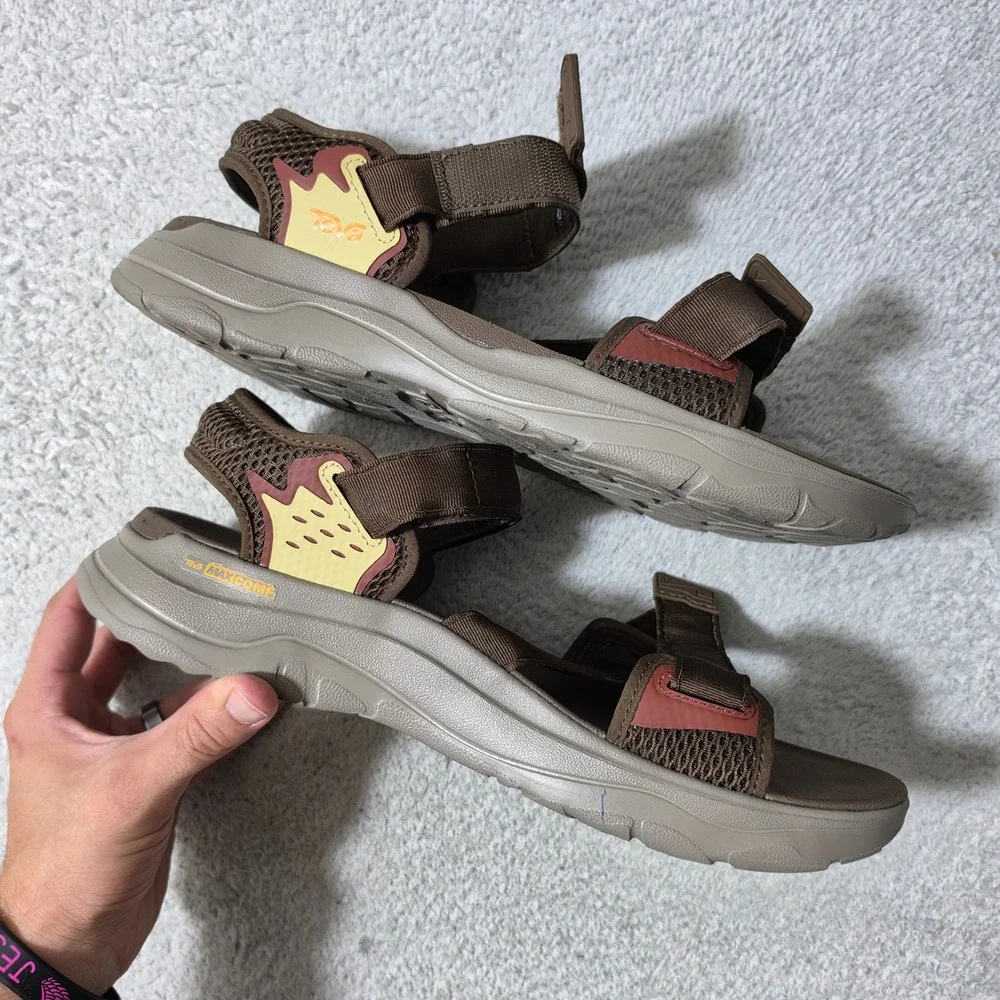 Teva Zymic Sandals Mens 11 Brown Adjustable Straps Outdoor Hiking 1124049